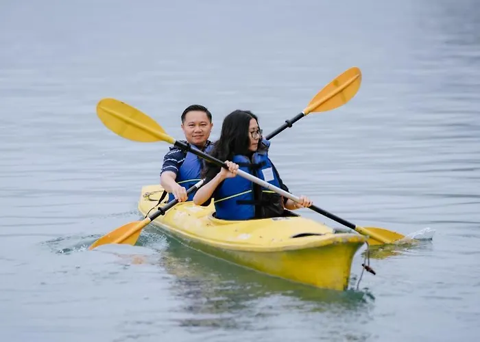 Cruise Lan Ha Bay 2 Day 1 Night Pick-up From Hanoi 5* Hạ Long